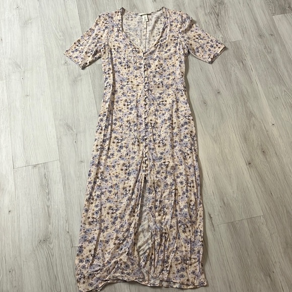 H&M Button Front Dress - Picture 2 of 5